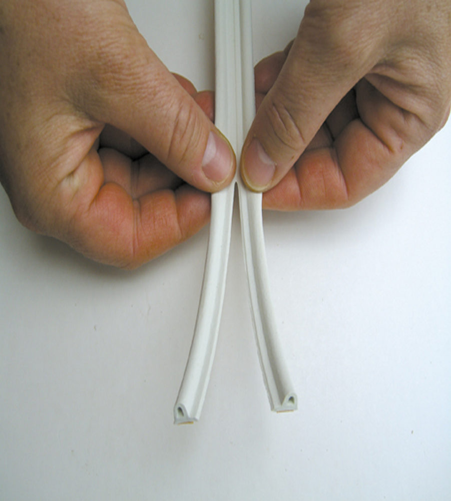 P Strip White 10mtr Coil 05SG034 - Image 3