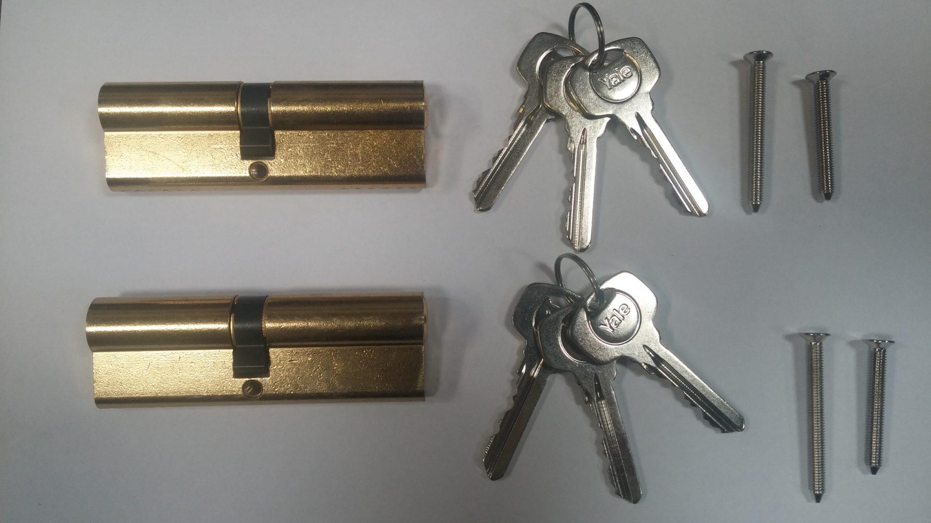 Yale 6 Pin Euro Profile Cylinder Lock Brass 45/45 (90mm) Keyed Alike in