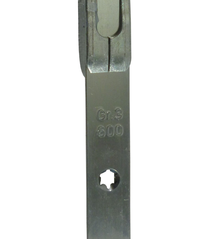 Maco Rail Multipoint Window Locking System 22mm Backset, 10mm Cam Height 600mm - Image 2