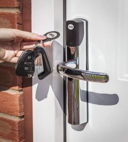 Yale Smart Door Lock Key Tag (Black) - Image 2