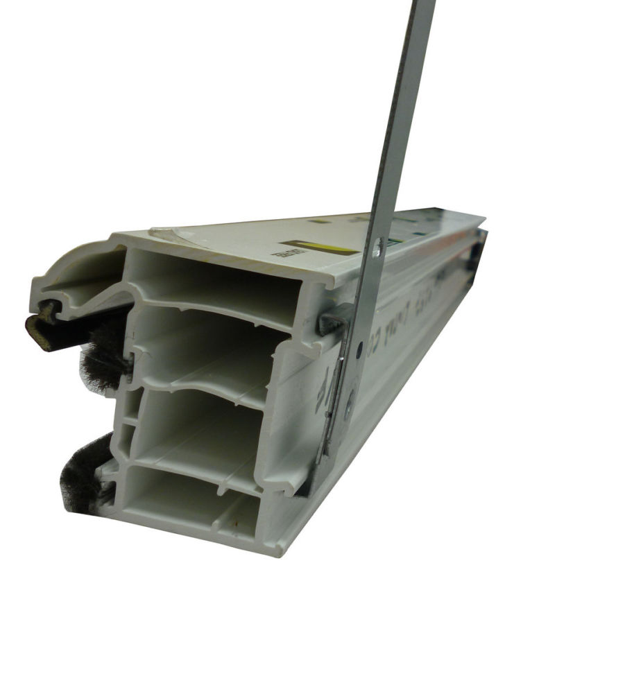Sealco 9009 Liniar Fixing Clips 250mm (Box/250) - Image 2