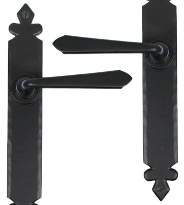 From The Anvil Black Cromwell Sprung Lever Latch Set