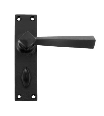 From The Anvil Black Straight Lever Bathroom Set