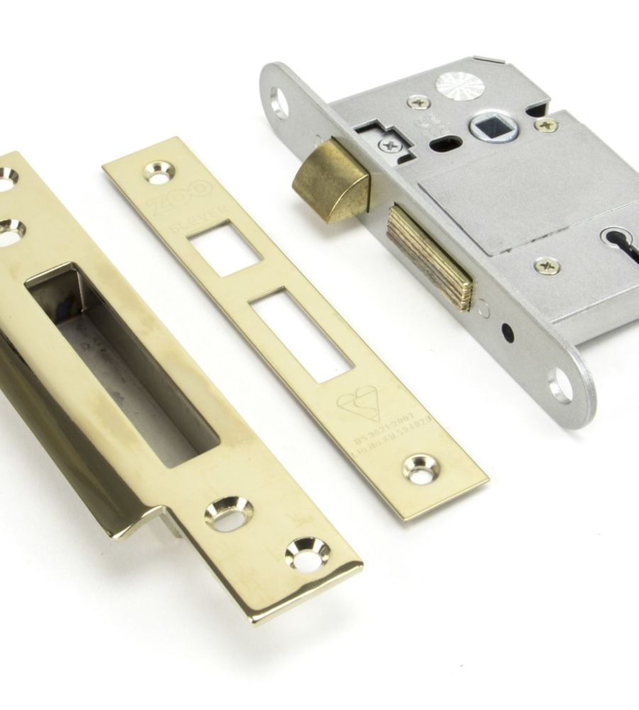From The Anvil Brass 2.5" British Standard 5 Lever Sashlock