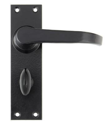 From The Anvil Black Deluxe Lever Bathroom Set