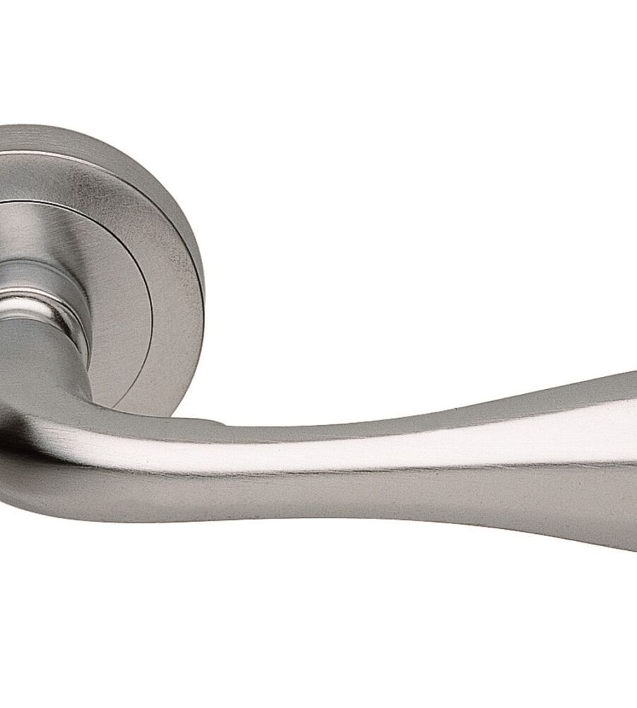 CARLISLE BRASS AQ1SC ASTRO LEVER ON CONCEALED FIX ROUND ROSE CSA (SATIN CHROME)  51MM - PAIR