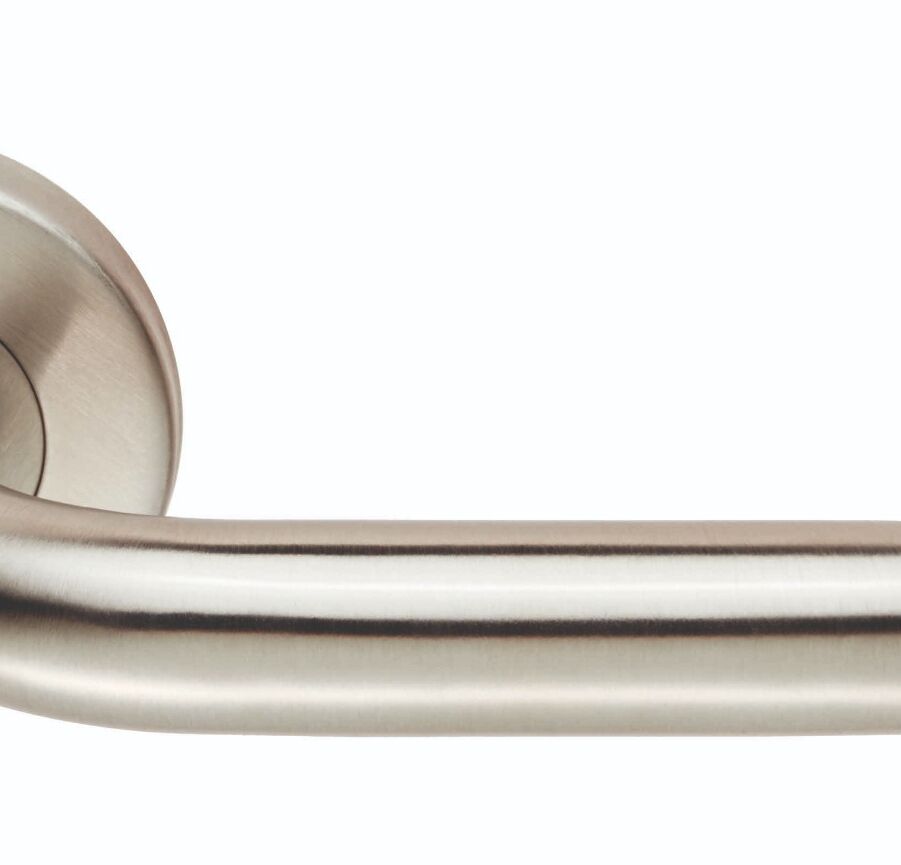 CARLISLE BRASS CSL1190BSS/201B NERA 19MM DIA. SAFETY LEVER ON CONCEALED FIX SPRUNG ROUND ROSE  - PAIR