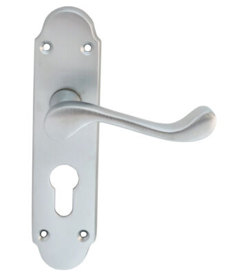 Carlisle Brass DL168YSC Oakley Lever On Backplate – Lock Euro Profile 47.5mm C/C 170mm X 42mm – Pair