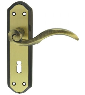 Carlisle Brass DL340FB/BP Wentworth Lever On Backplate – Lock 57mm C/C – Pair