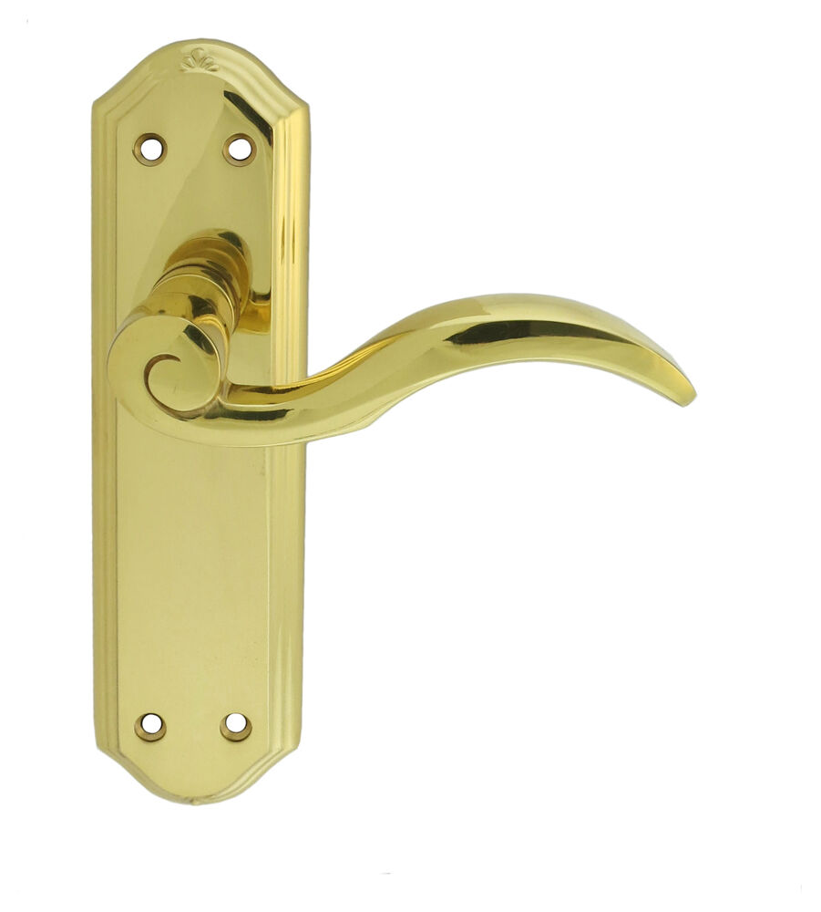CARLISLE BRASS DL341 WENTWORTH LEVER ON BACKPLATE - LATCH 180MM X 48MM - PAIR