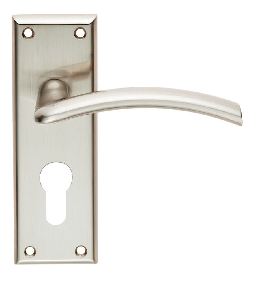 CARLISLE BRASS SZR031YSN SEROZZETTA TRENTA LEVER ON BACKPLATE - EURO 47.5MM - PAIR