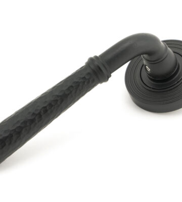 From The Anvil Matt Black Hammered Newbury Lever on Rose Set (Beehive) – U