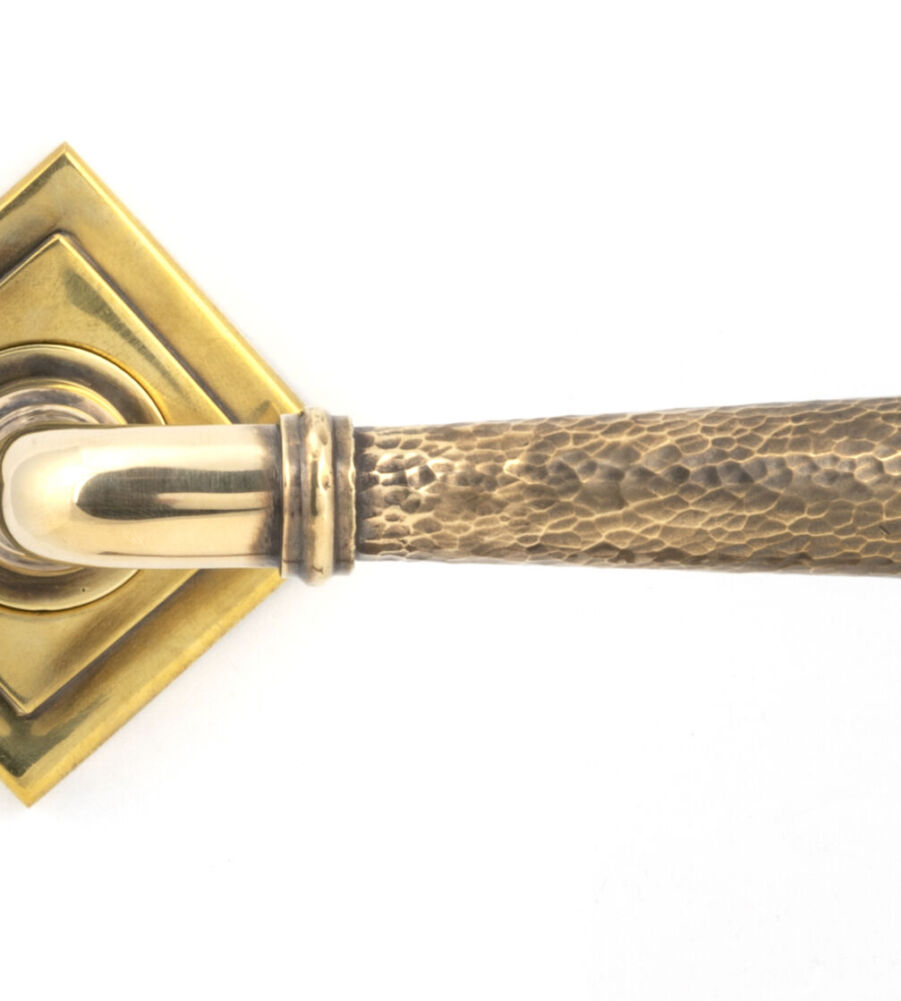From The Anvil Aged Brass Hammered Newbury Lever on Rose Set (Square) - Unsprung - Image 4