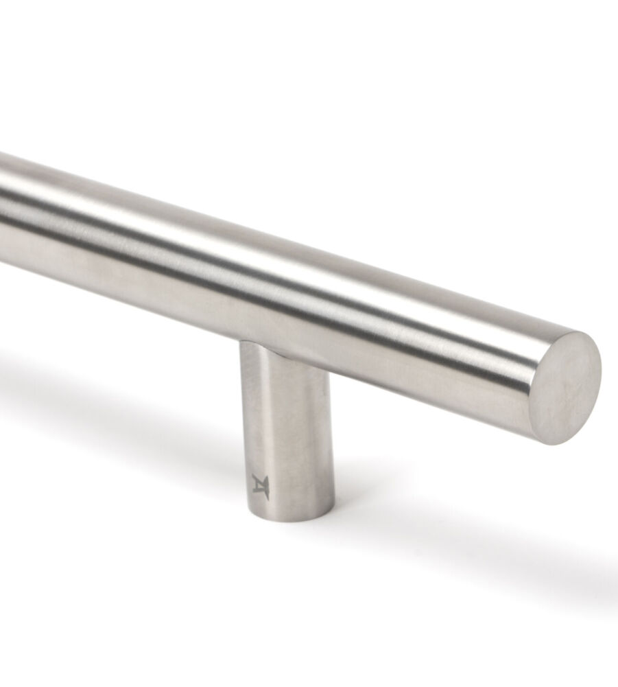 From The Anvil Satin SS (316) 0.9m T Bar Handle B2B Fix 32mm Ø - Image 4