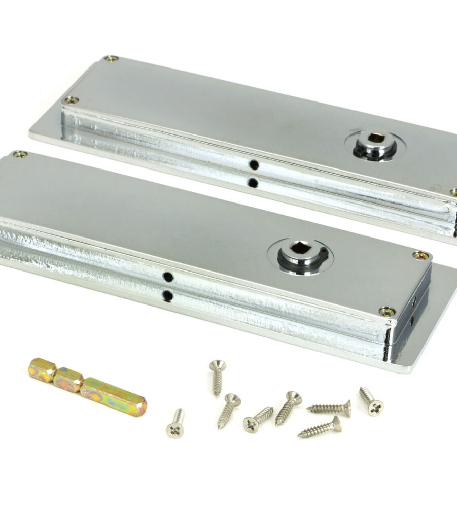 From The Anvil Polished Chrome 175mm Plain Rectangular Pull - Privacy Set - Image 4