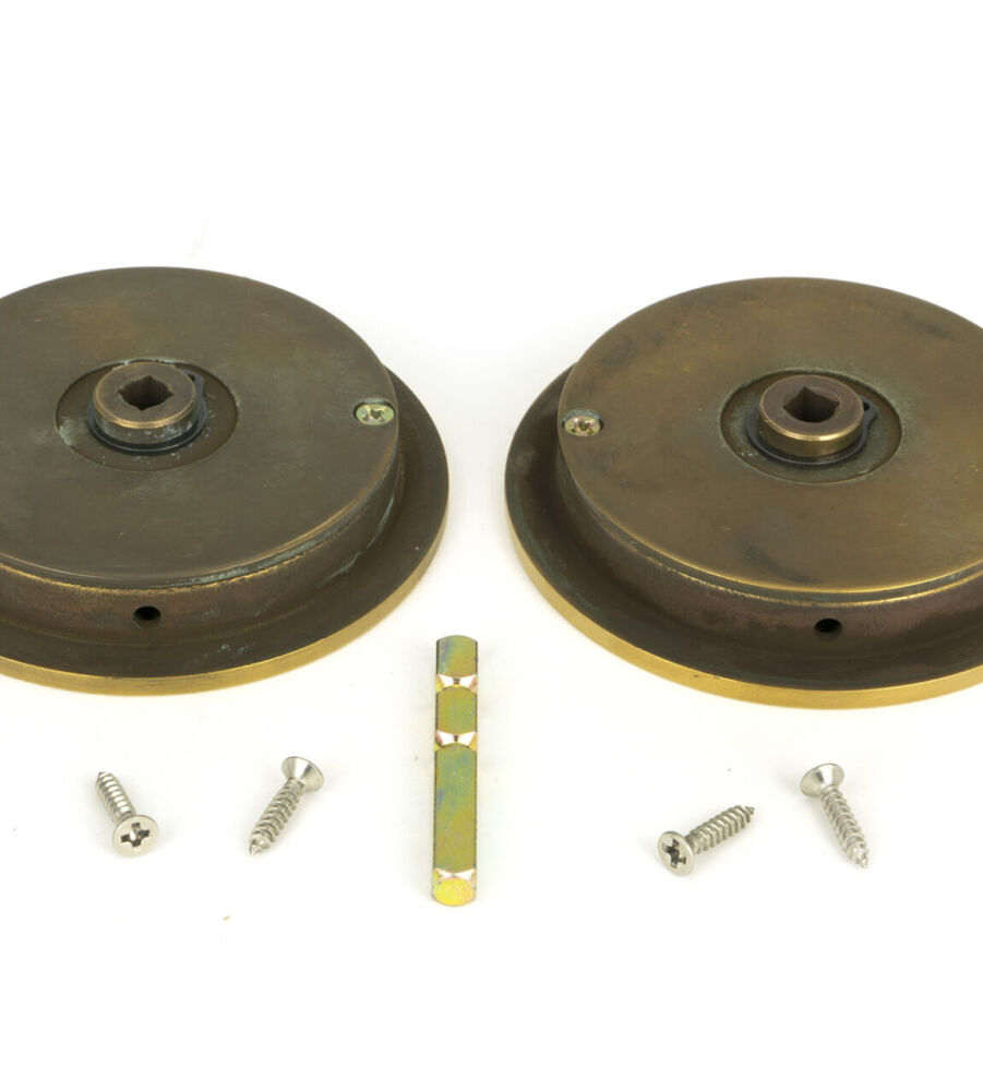 From The Anvil Aged Brass 75mm Art Deco Round Pull - Privacy Set - Image 5
