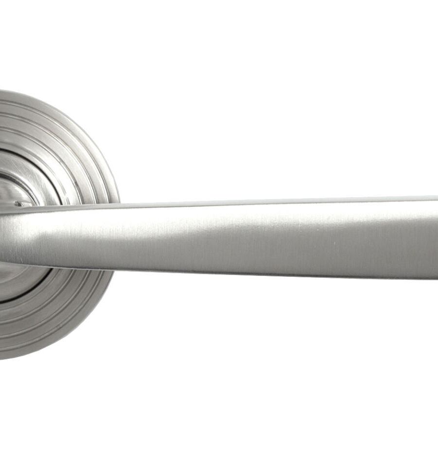 From The Anvil Satin Marine SS (316) Avon Round Lever on Rose Set (Beehive) - Image 3