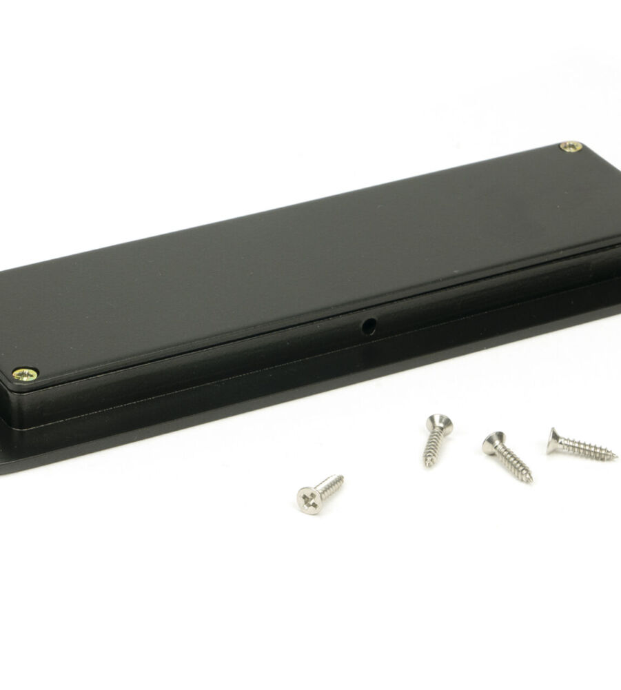 From The Anvil Aged Bronze 175mm Plain Rectangular Pull - Image 3