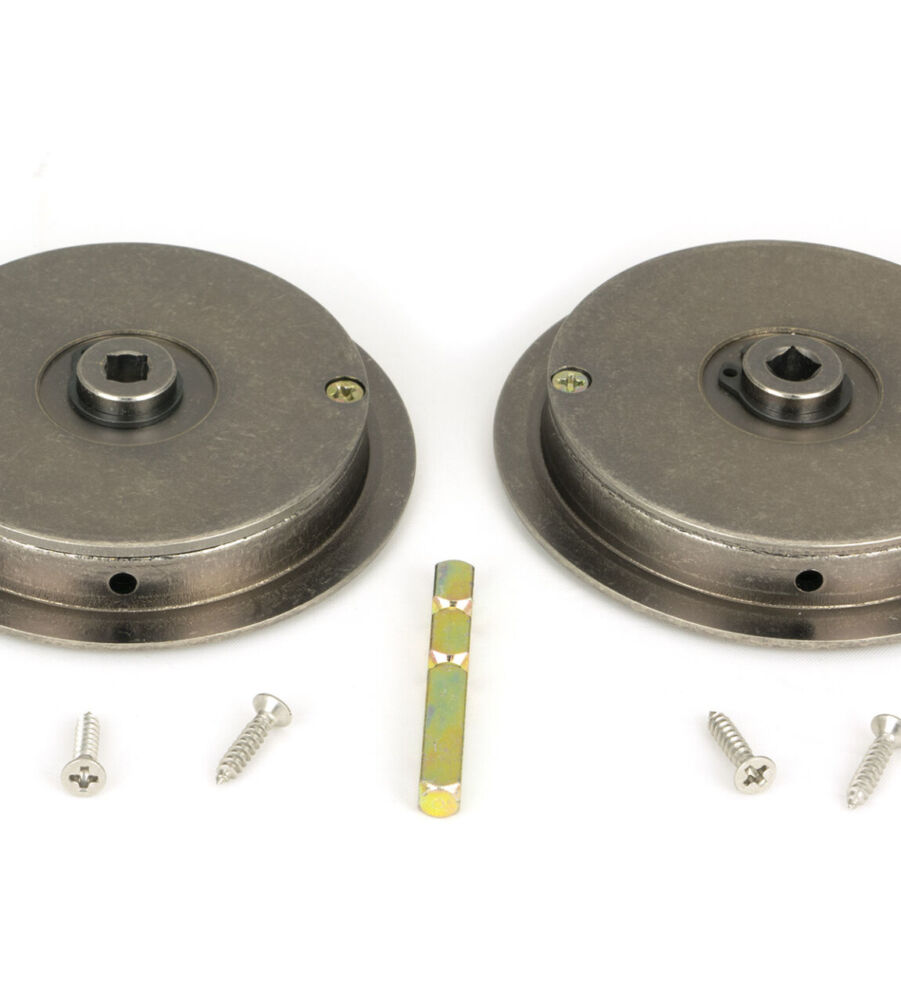 From The Anvil Pewter 75mm Art Deco Round Pull - Privacy Set - Image 5