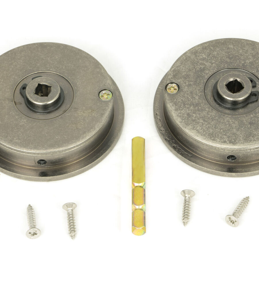 From The Anvil Pewter 60mm Plain Round Pull - Privacy Set - Image 5