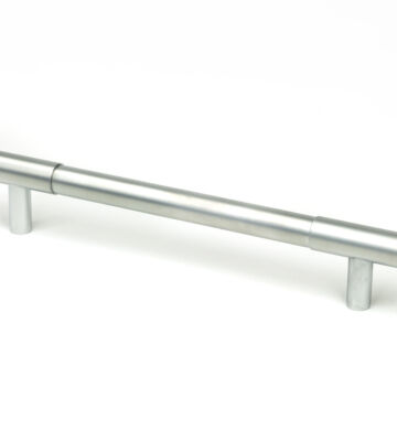 From The Anvil Satin Chrome Kelso Pull Handle – Medium