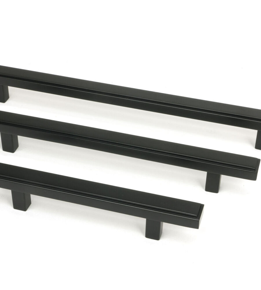 From The Anvil Matt Black Scully Pull Handle - Large - Image 6