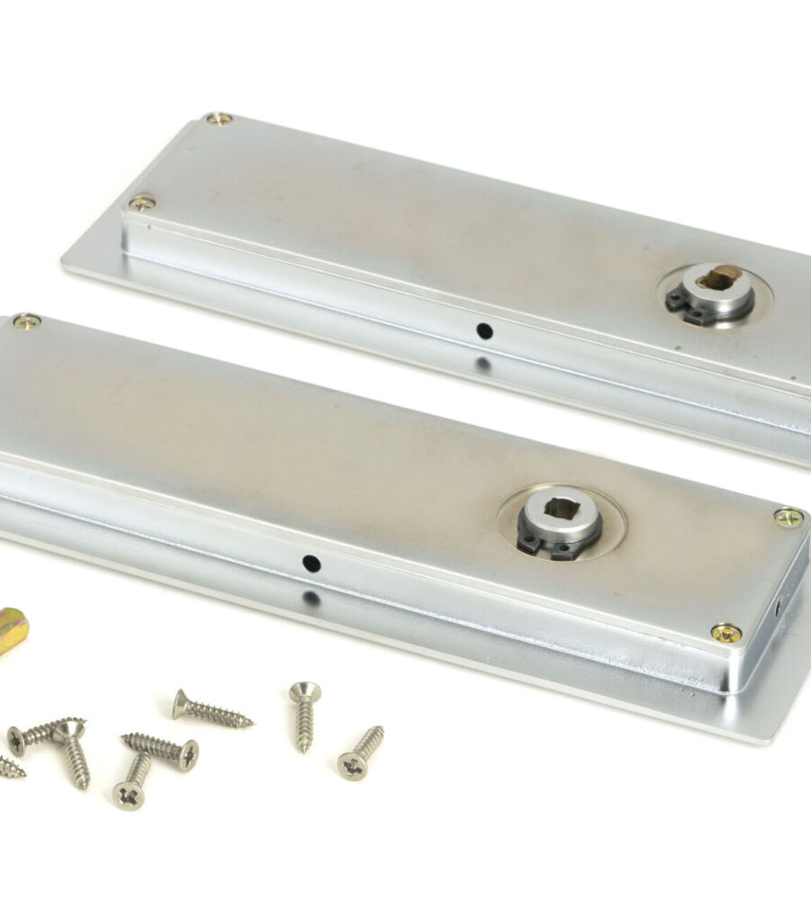 From The Anvil Satin Chrome 175mm Art Deco Rectangular Pull - Privacy Set - Image 4