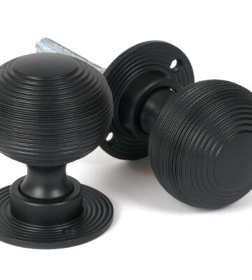 From The Anvil Matt Black Heavy Beehive Mortice/Rim Knob Set