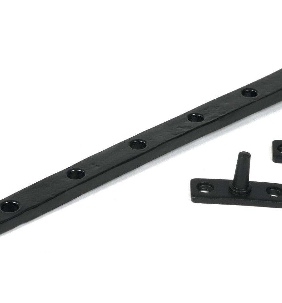 From The Anvil Black 12" Hammered Newbury Stay