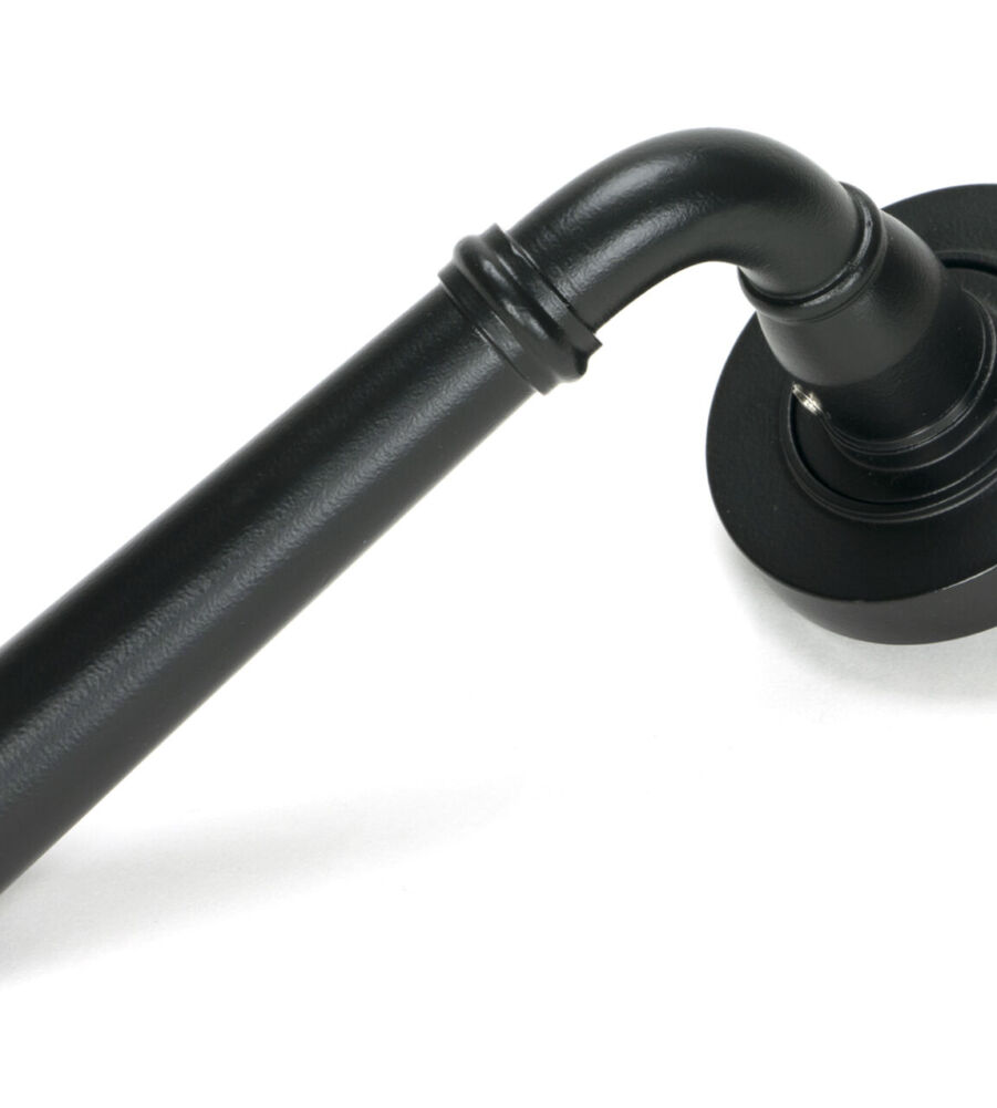 From The Anvil Matt Black Newbury Lever on Rose Set (Plain) - Unsprung
