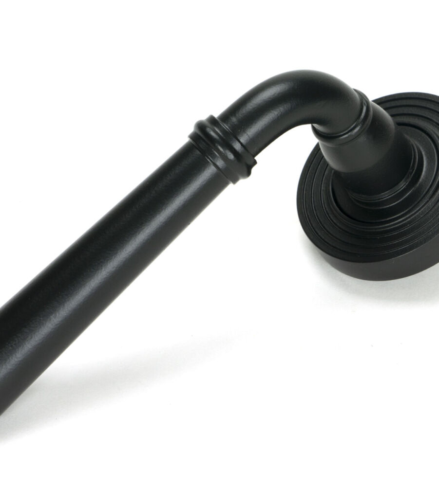 From The Anvil Matt Black Newbury Lever on Rose Set (Beehive) - Unsprung