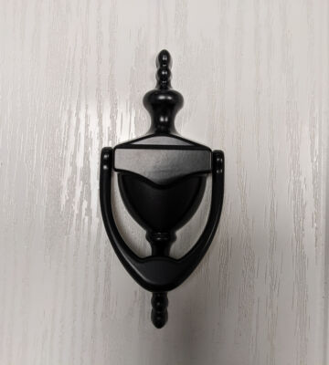 Endurance Urn Door Knocker Black