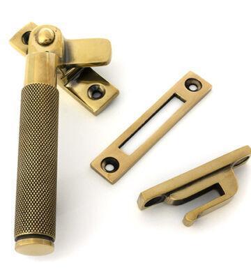 From The Anvil Aged Brass Locking Brompton Fastener – LH