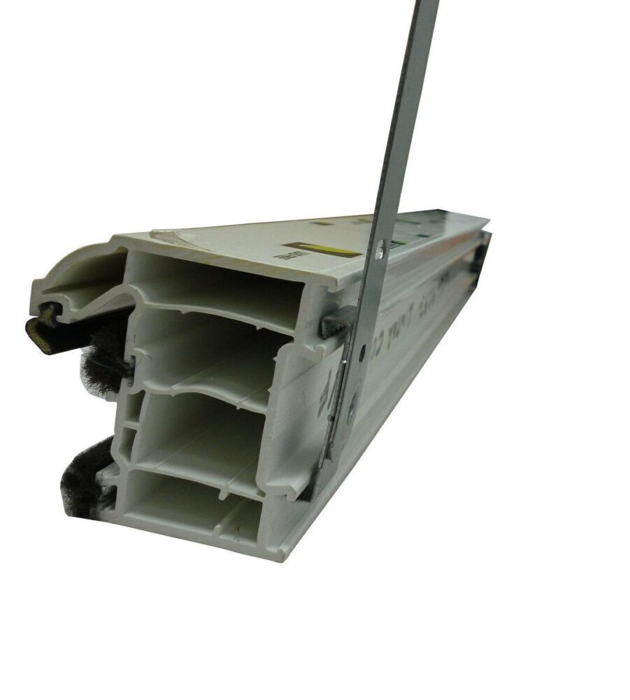 Sealco 9009 Liniar Fixing Clips 250mm (Box/250) - Image 2