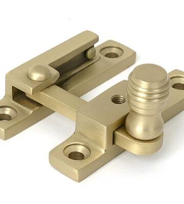 From The Anvil Satin Brass Prestbury Quadrant Fastener – Narrow